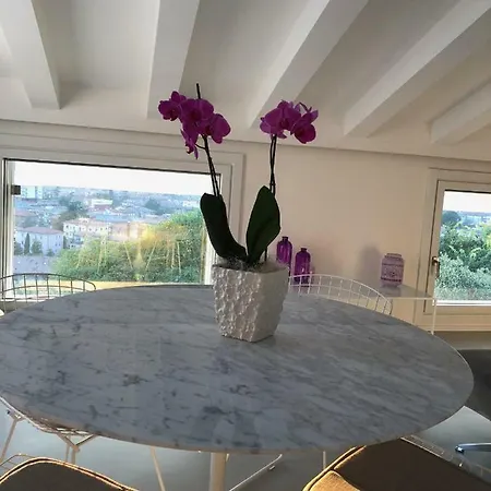 Il Bacio Del Sole Apartment