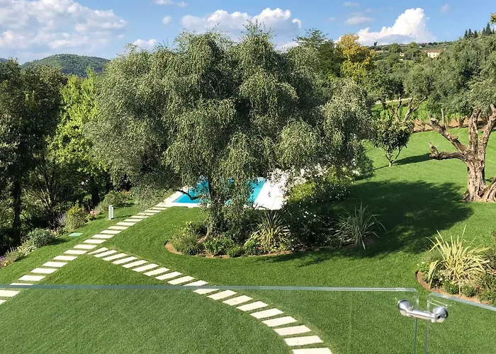 Il Bacio Del Sole * فيرونا